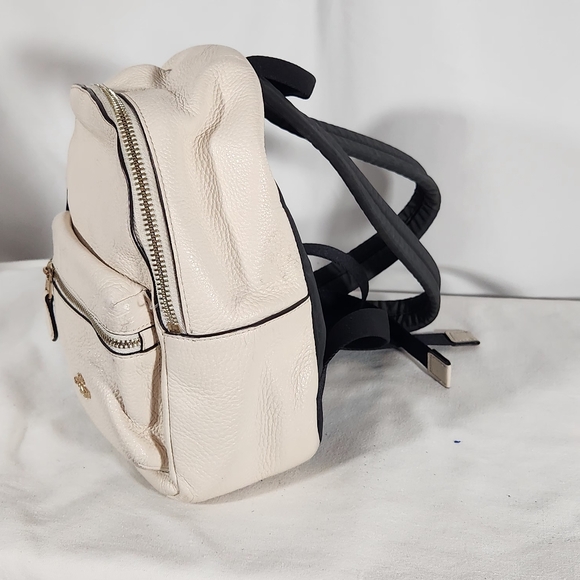 Coach Court Ivory Pebbled Leather Mini Backpack. Nice! - Picture 4 of 10